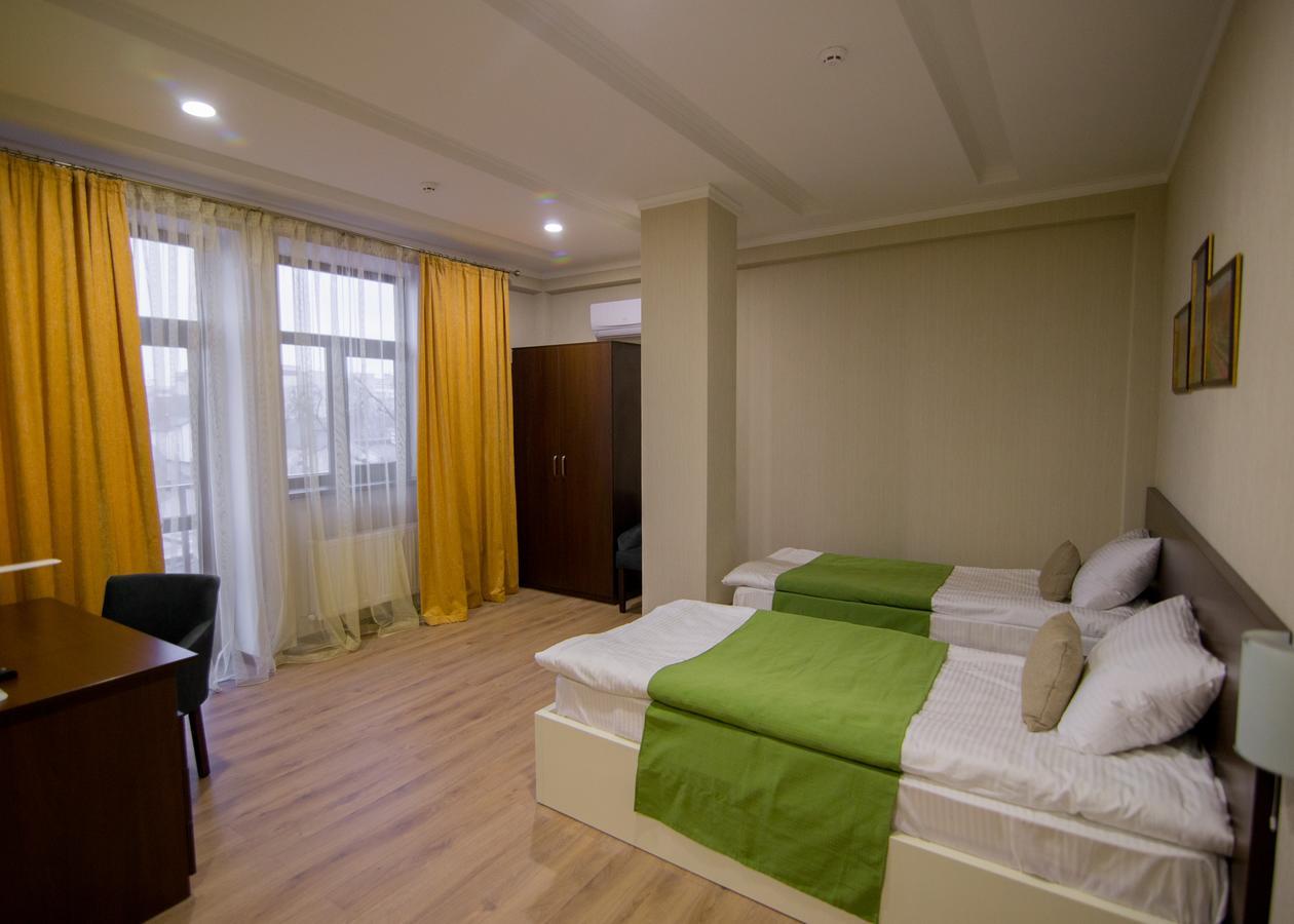 Hotel Villa Natali Chisinau Ngoại thất bức ảnh