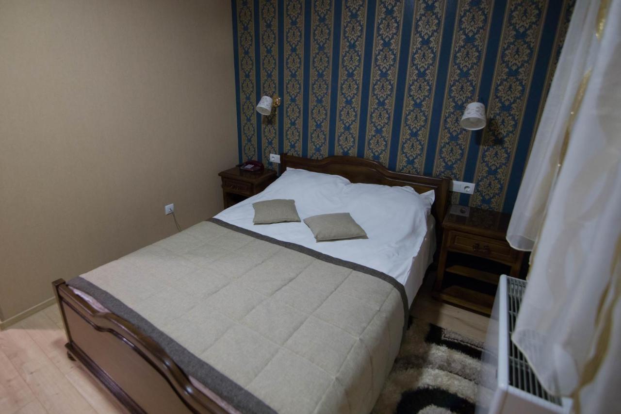 Hotel Villa Natali Chisinau Ngoại thất bức ảnh