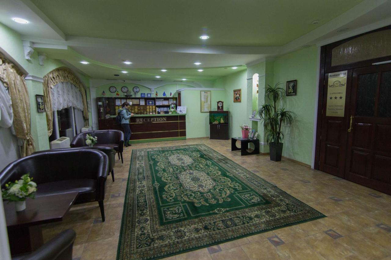 Hotel Villa Natali Chisinau Ngoại thất bức ảnh