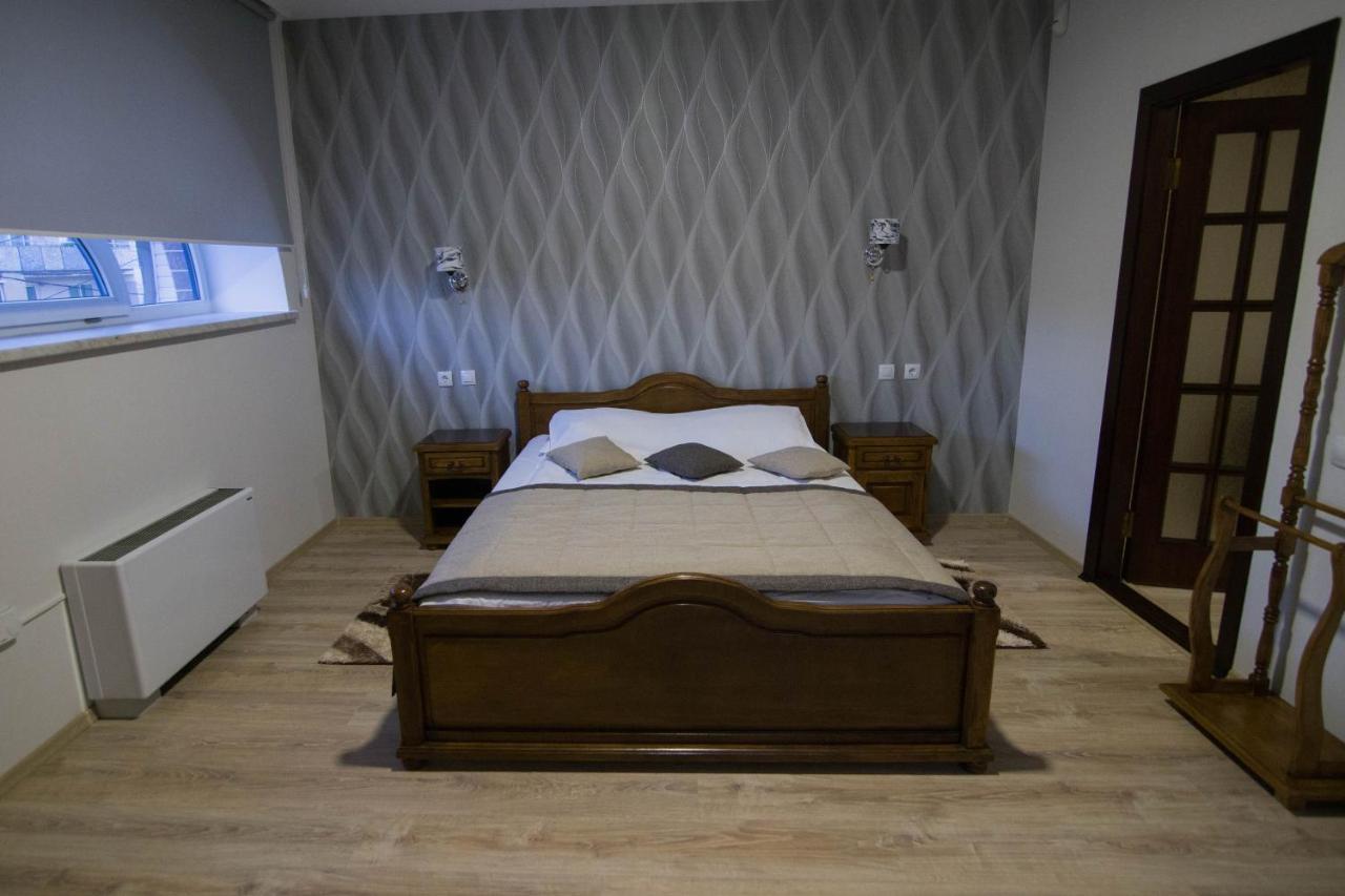 Hotel Villa Natali Chisinau Ngoại thất bức ảnh