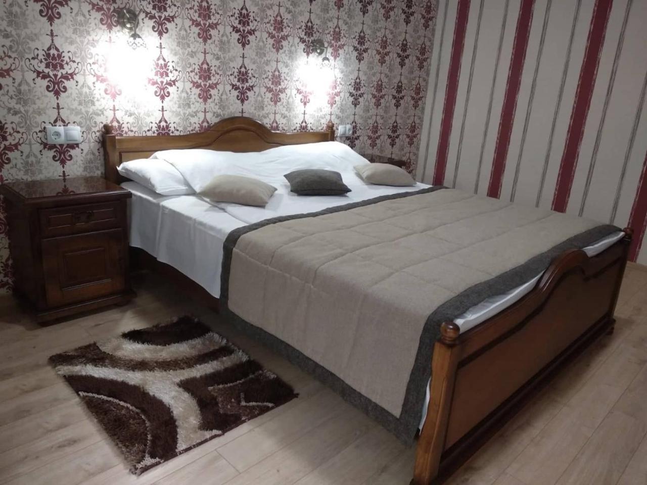Hotel Villa Natali Chisinau Ngoại thất bức ảnh