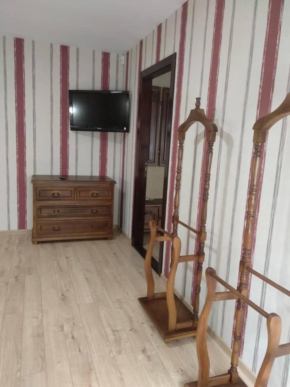 Hotel Villa Natali Chisinau Ngoại thất bức ảnh