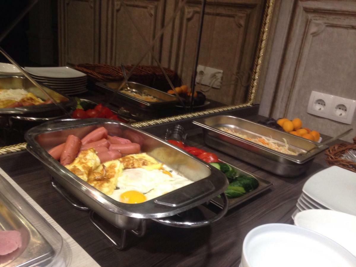 Hotel Villa Natali Chisinau Ngoại thất bức ảnh