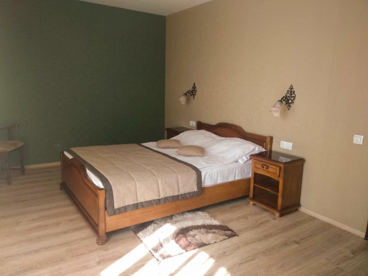 Hotel Villa Natali Chisinau Ngoại thất bức ảnh